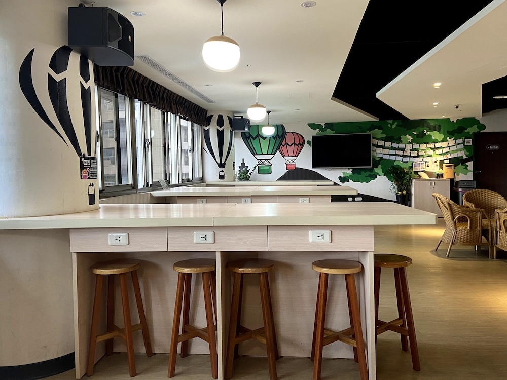 로비 좌석 공간