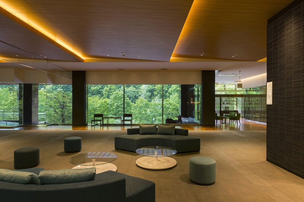 로비 좌석 공간