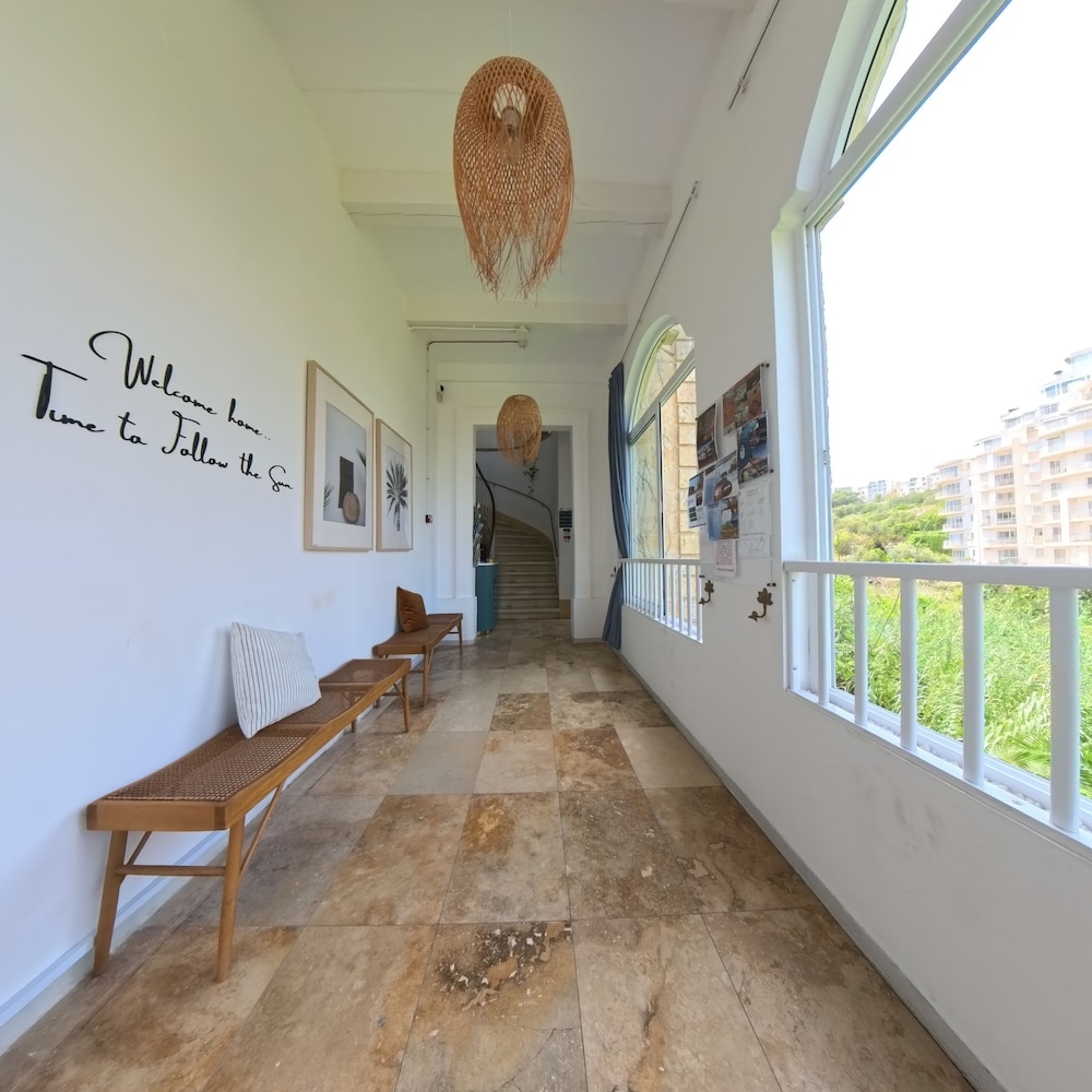 숙박 시설 정면