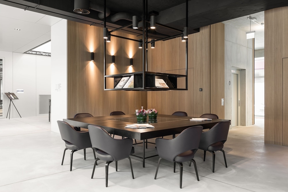 로비 좌석 공간