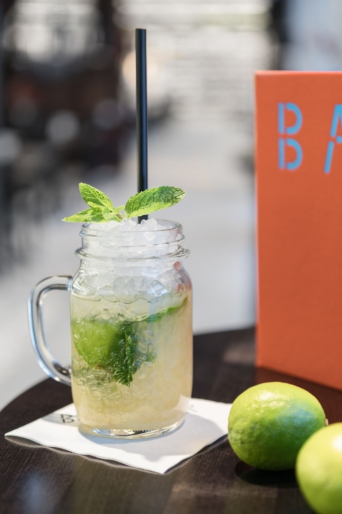 바(숙박 시설 내)