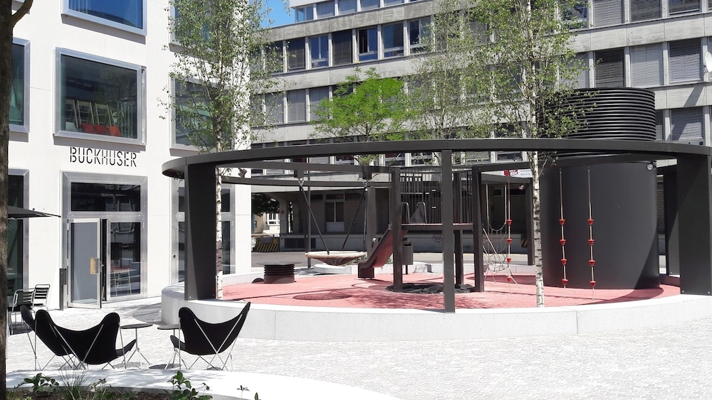 어린이 놀이 공간 - 야외