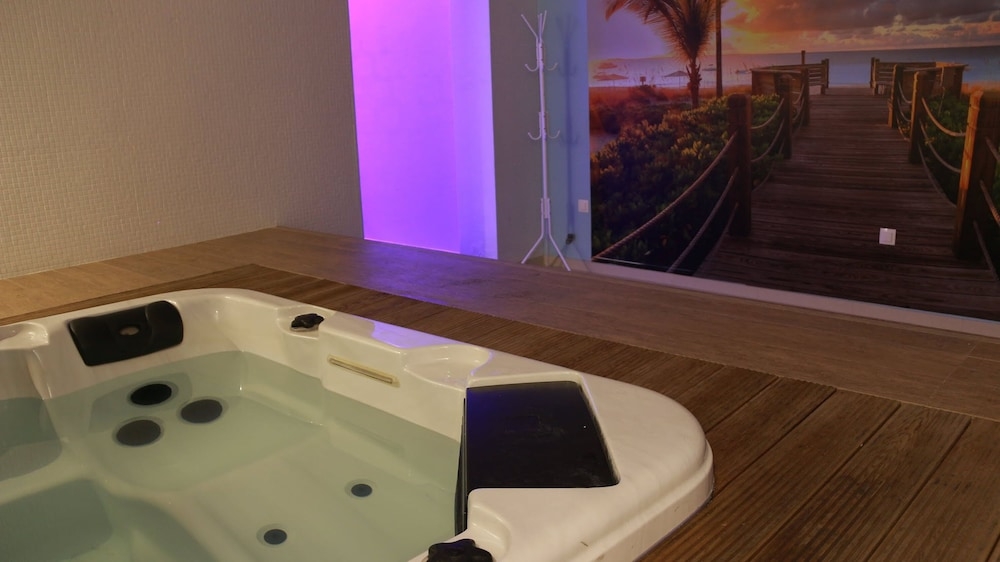 실내 스파 욕조