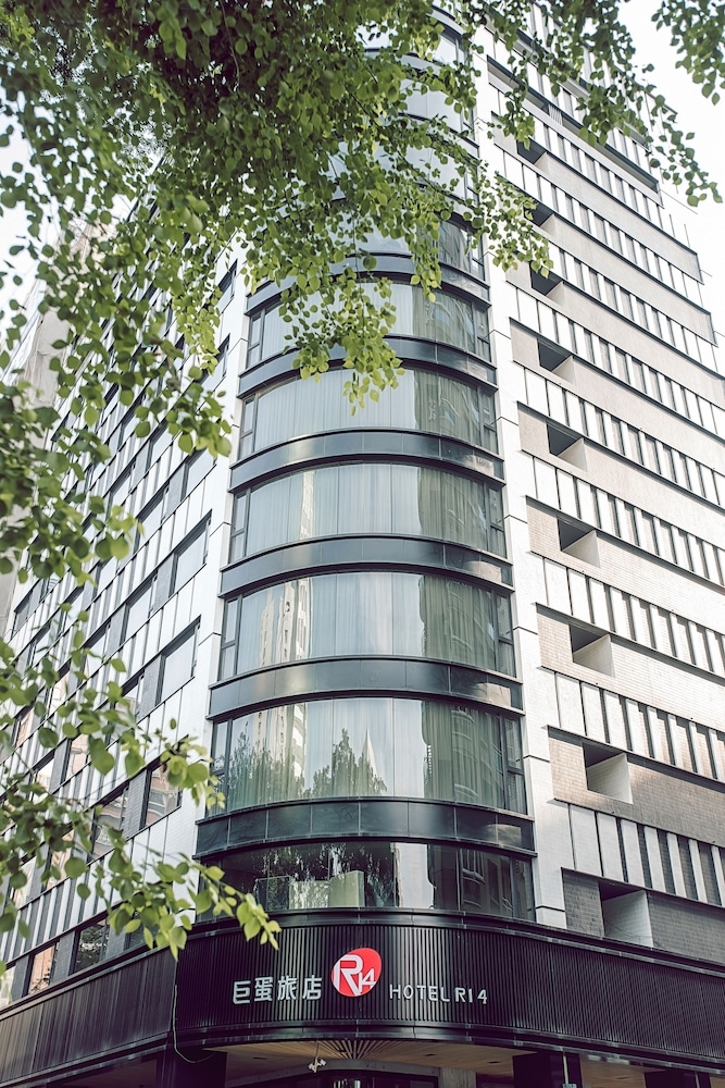 숙박 시설 구내