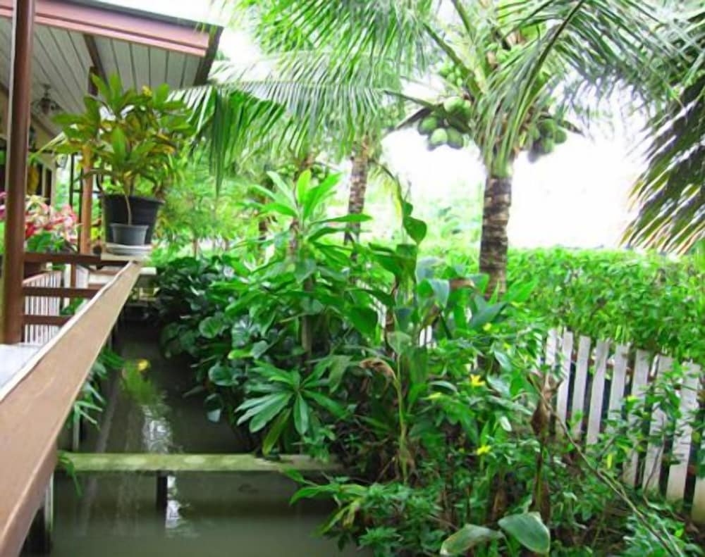 숙박 시설 구내