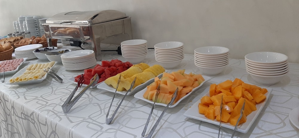 뷔페 아침 식사