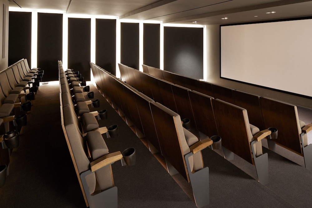 숙박 시설 내 편의 시설/서비스