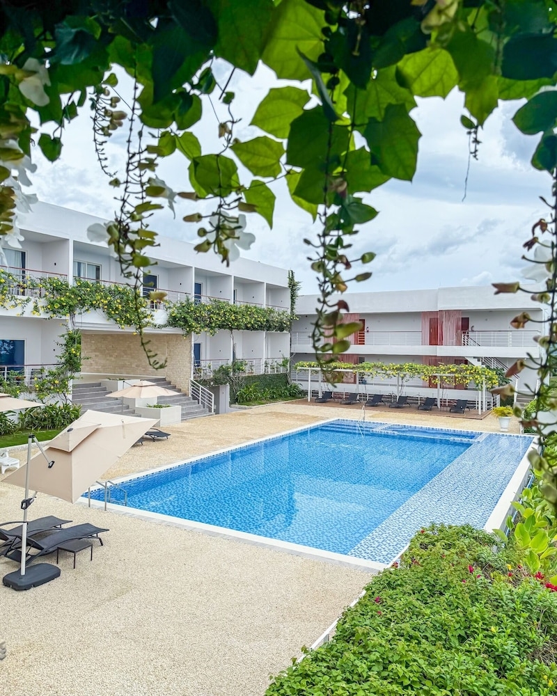 숙박 시설 정면