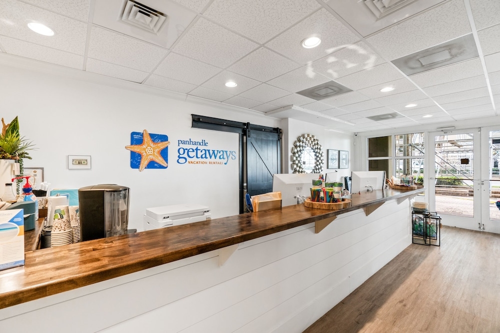 콘시어지 데스크