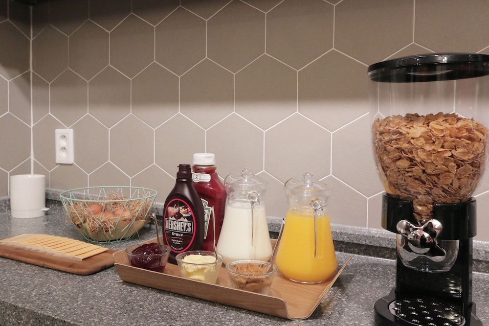 룸서비스 - 식사