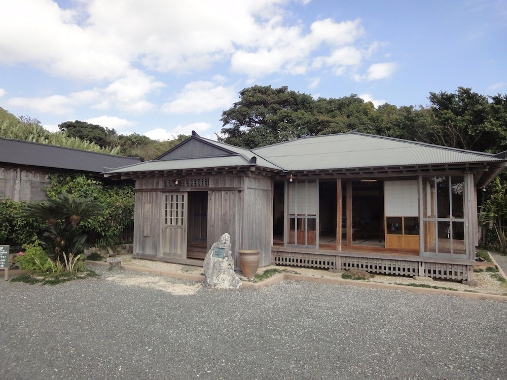 숙박 시설 구내