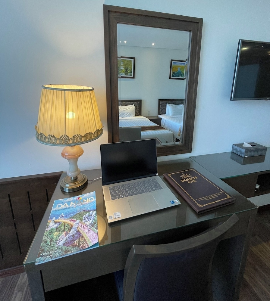 객실 내 비즈니스 센터