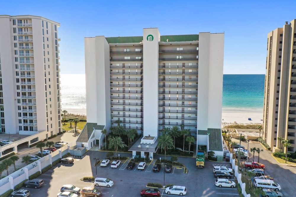 숙박 시설 정면