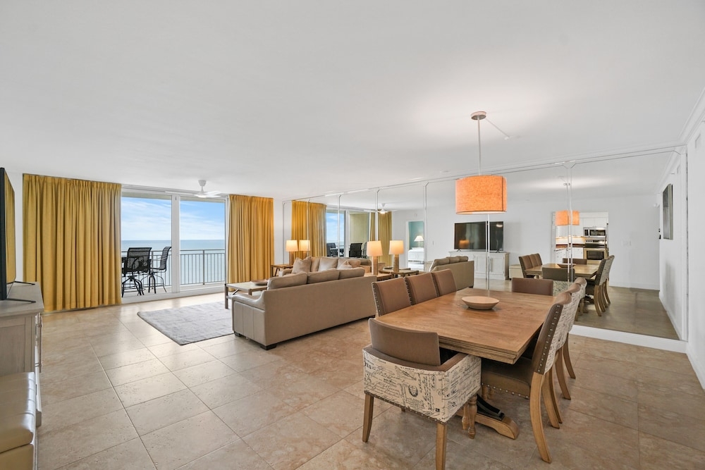 객실 내 식사 공간