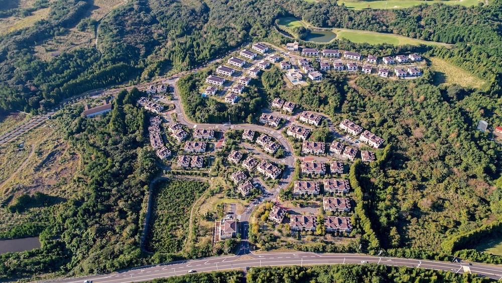 숙박 시설에서 보는 주변 전망