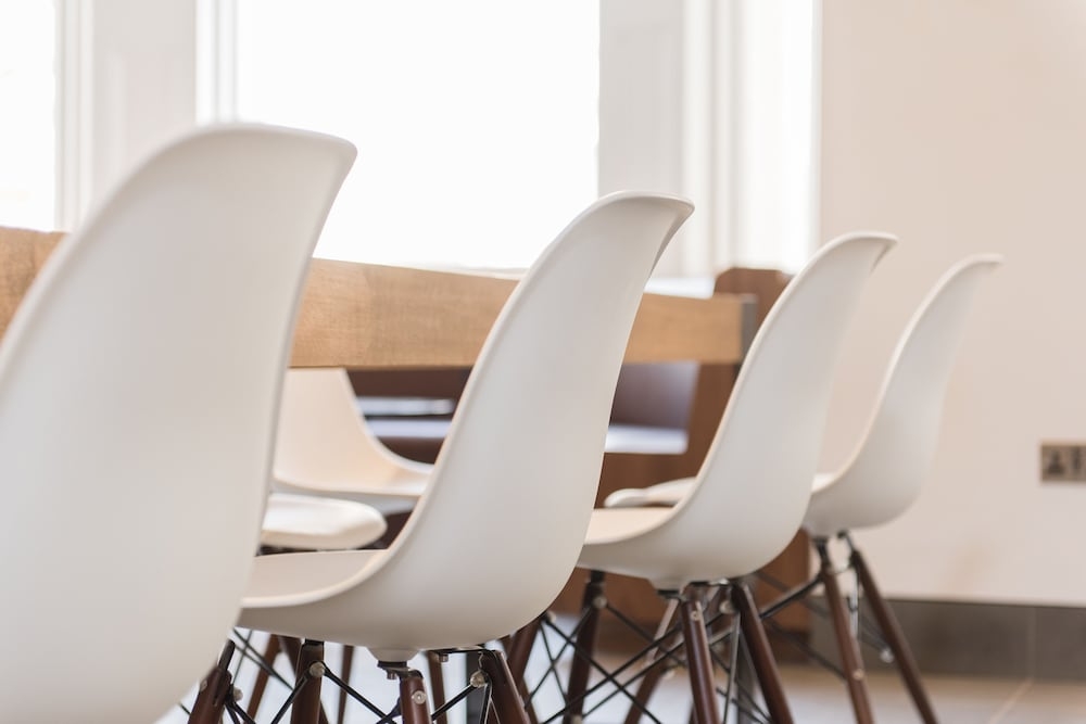 로비 좌석 공간