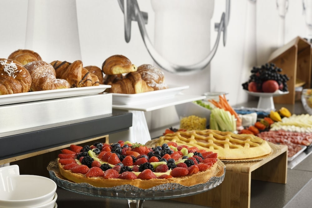 뷔페 아침 식사