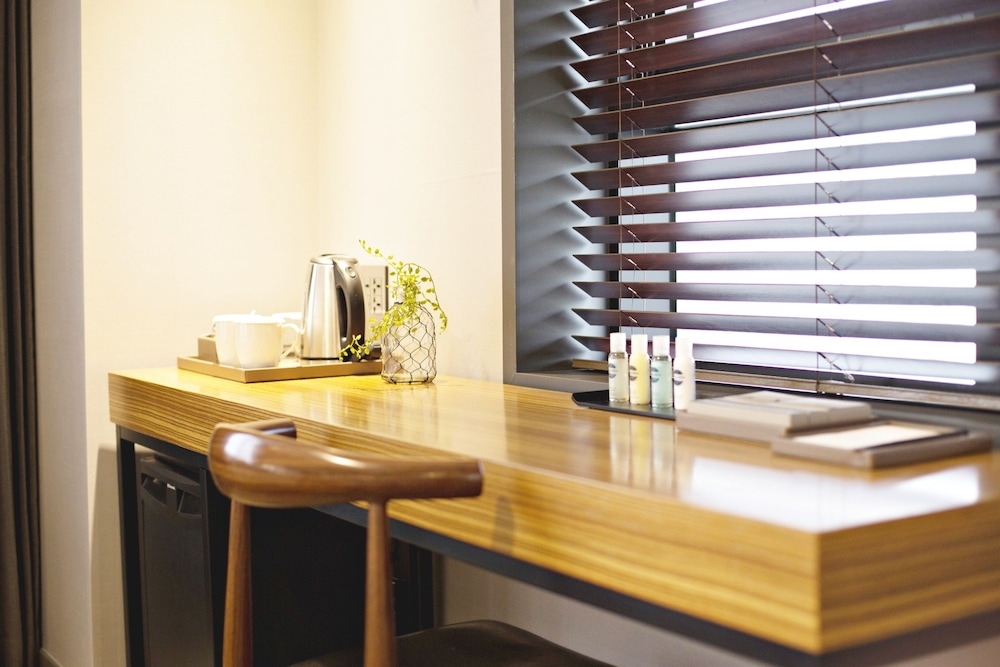 객실 내 비즈니스 센터