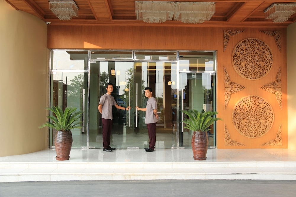 숙박 시설 입구