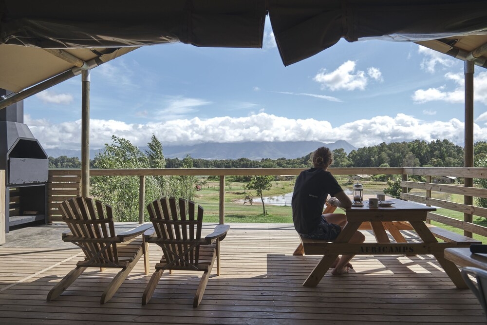 숙박 시설의 전망