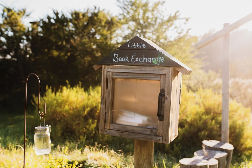 숙박 시설 구내