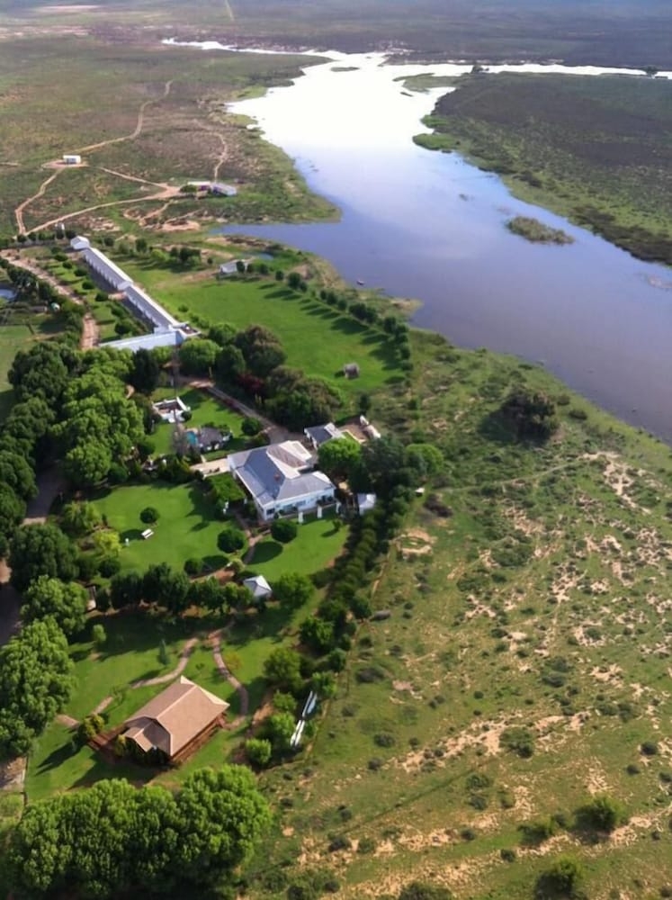 숙박 시설 구내