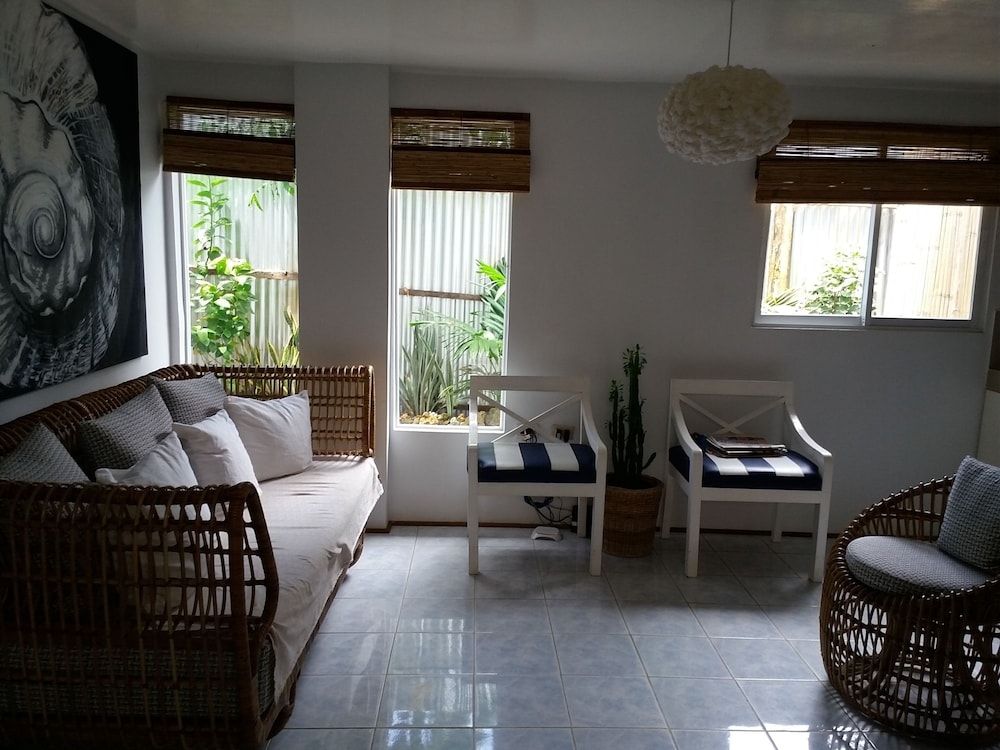 로비 좌석 공간