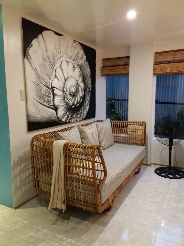 로비 좌석 공간