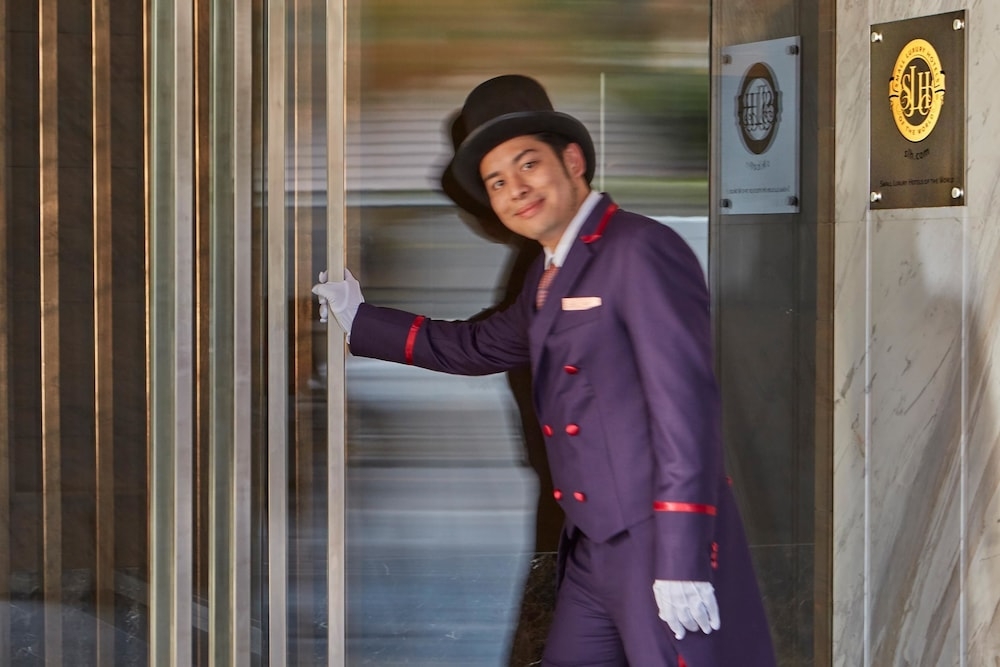 숙박 시설 입구