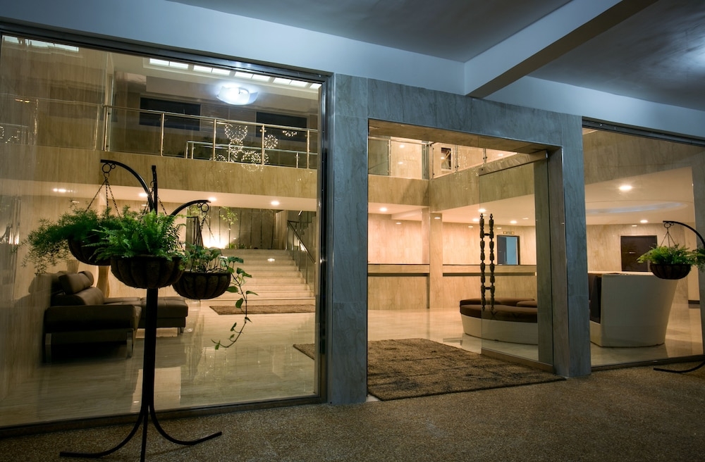 숙박 시설 입구