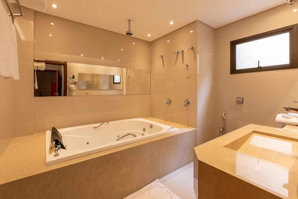 전용 스파 욕조