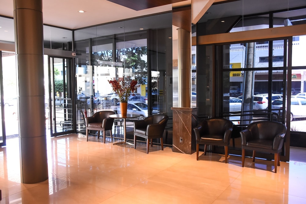 로비 좌석 공간