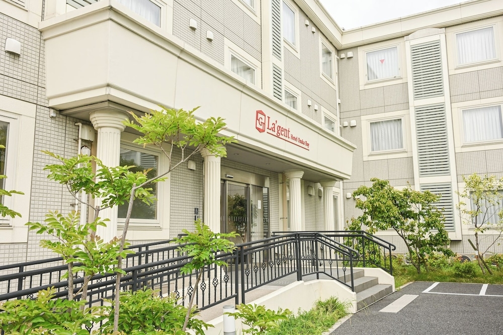 숙박 시설 정면