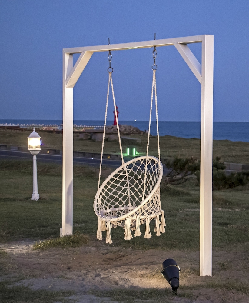 어린이 놀이 공간 - 야외