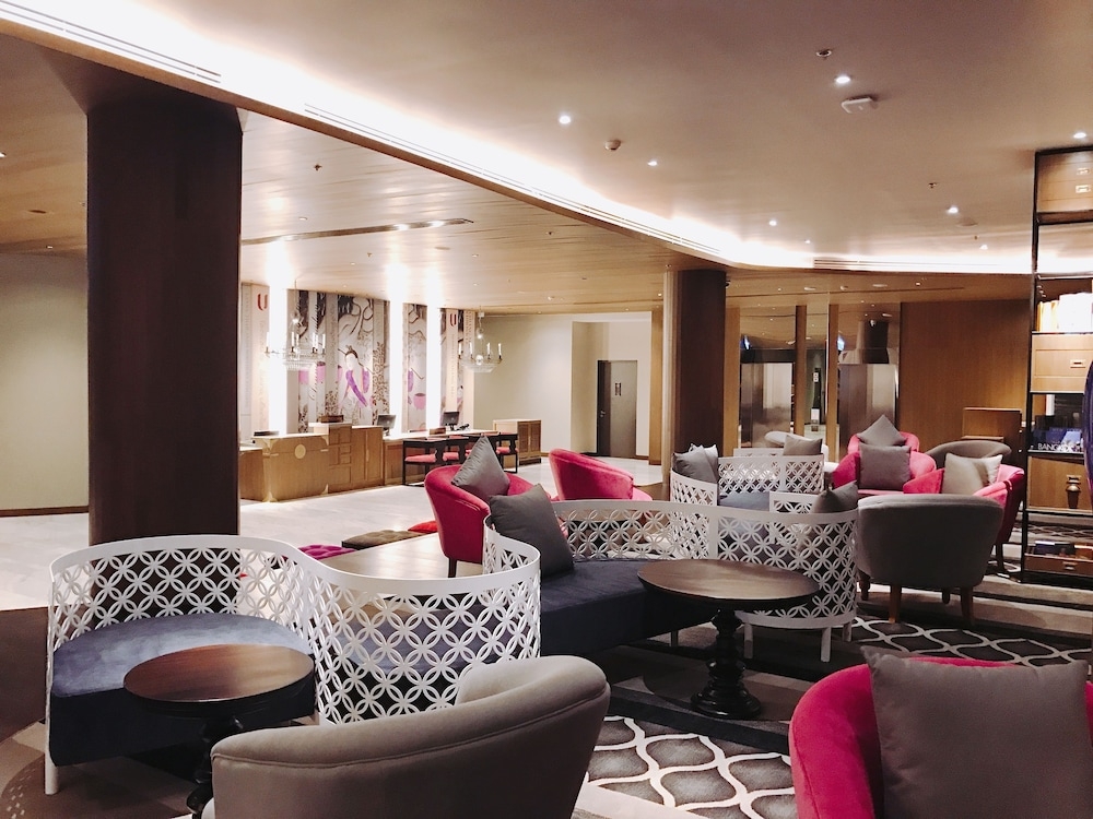 로비 좌석 공간