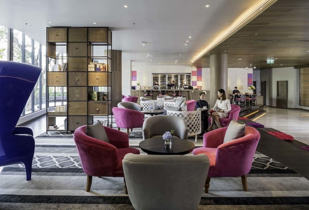 로비 좌석 공간