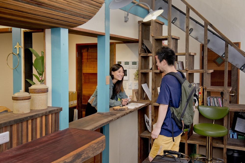 체크인/체크아웃 키오스크