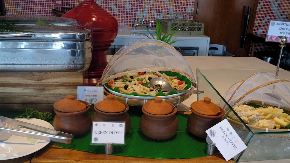 뷔페 아침 식사