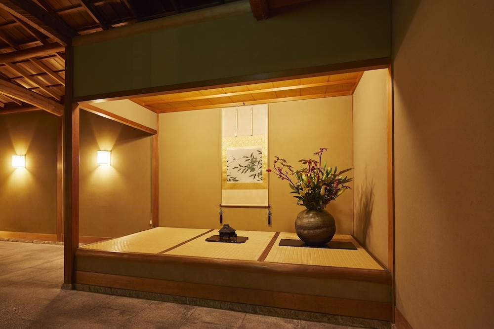 숙박 시설 내 편의 시설/서비스