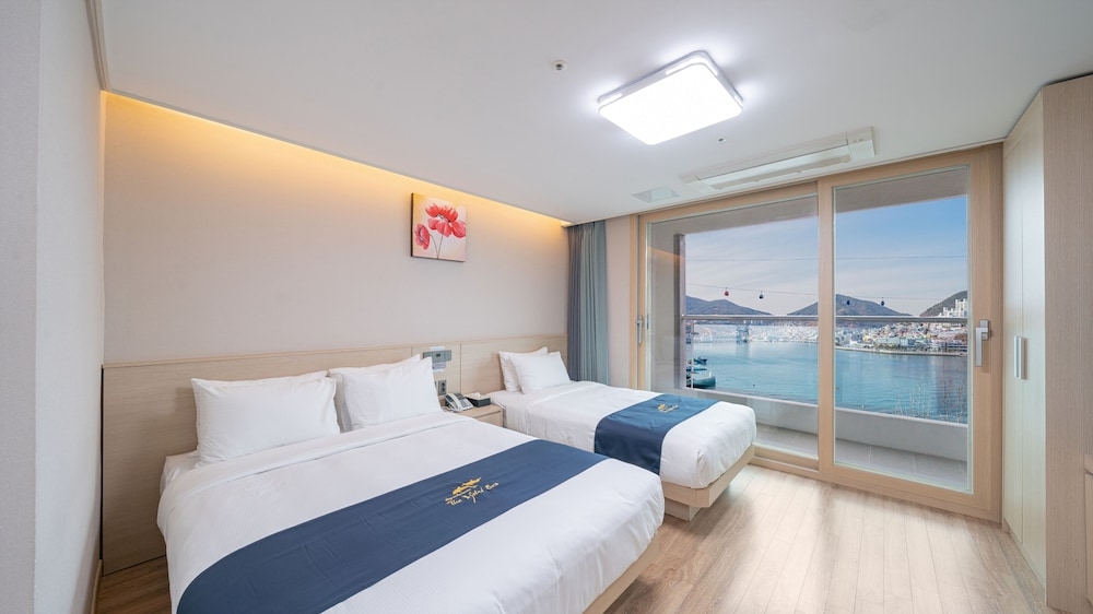 숙박 시설에서 보는 주변 전망