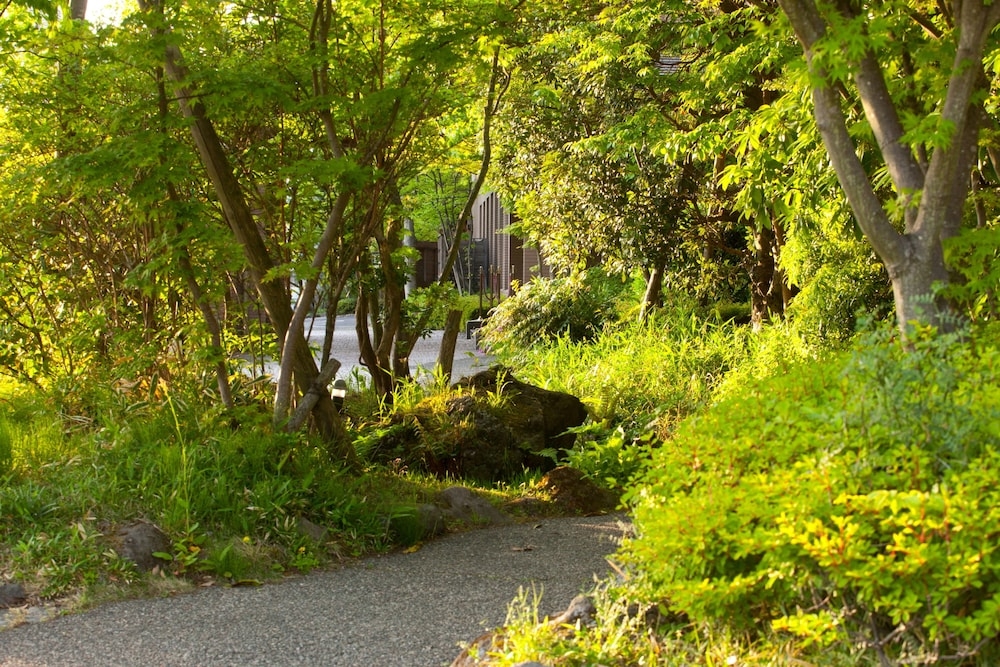 숙박 시설 구내