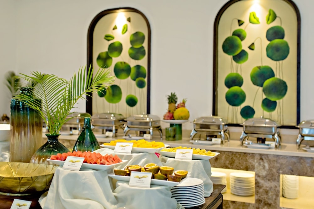 뷔페 아침 식사