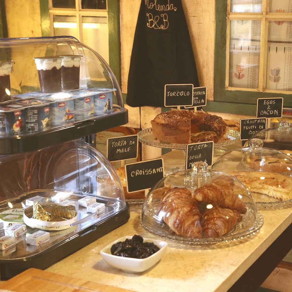 뷔페 아침 식사