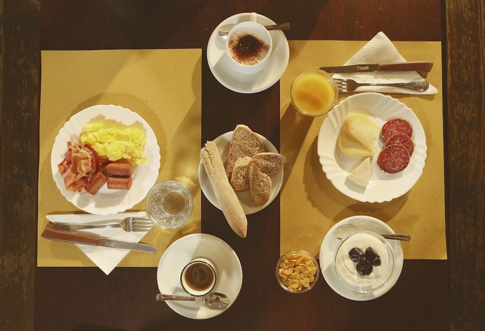 뷔페 아침 식사