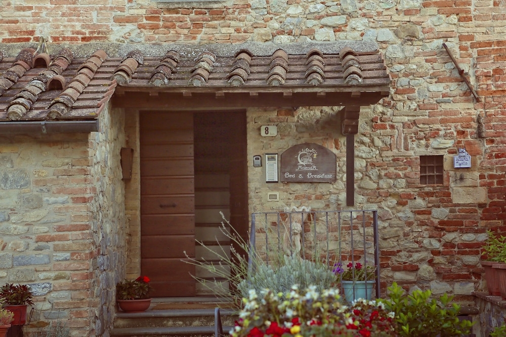 숙박 시설 정면