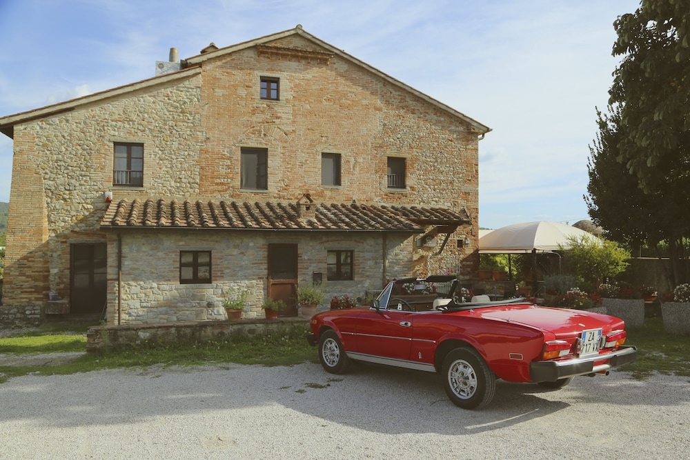 숙박 시설 정면