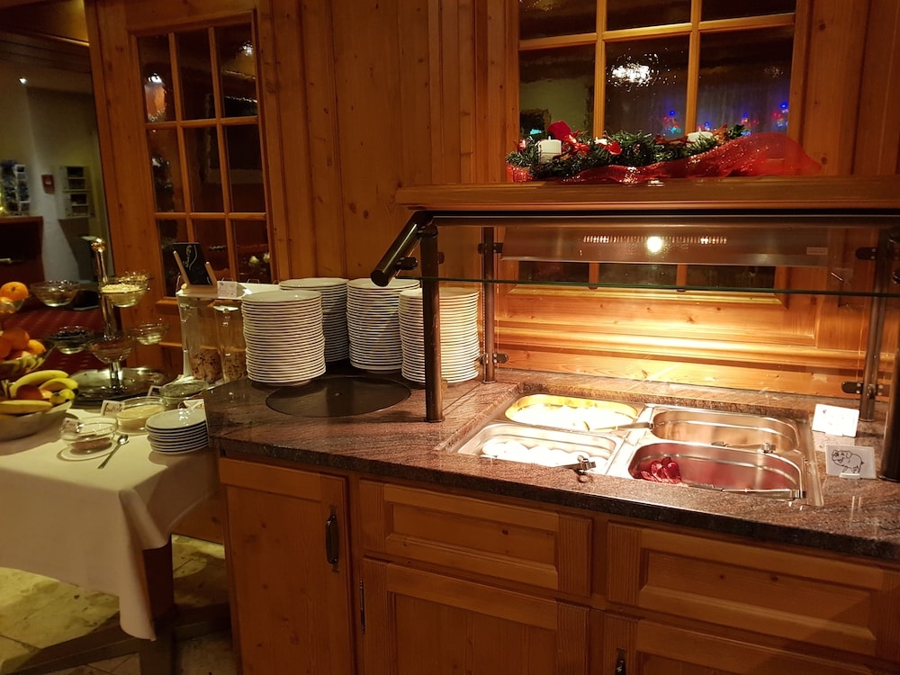 뷔페 아침 식사