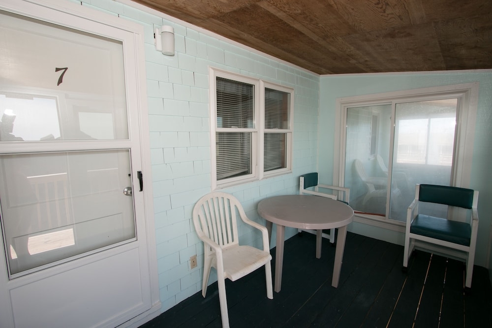 객실 내 식사 공간