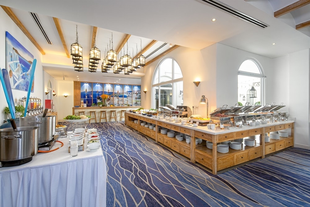 뷔페 아침 식사