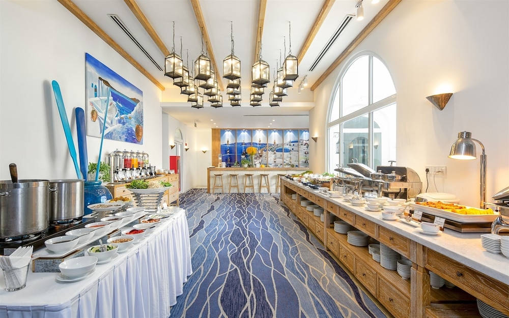 뷔페 아침 식사